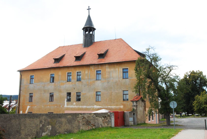Zámek Hradištko pod Medníkem, Czech Republic (Czechia)